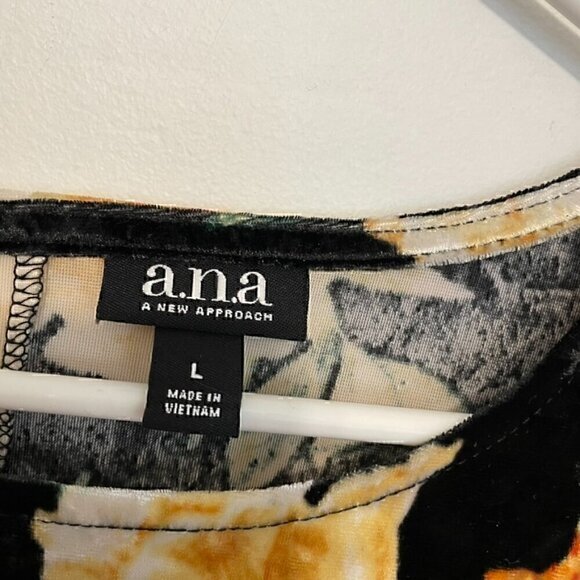 A.N.A Velvet Ruffle Tee Black Orange Floral Velour Short Flutter Sleeve Blouse L - Picture 5 of 10